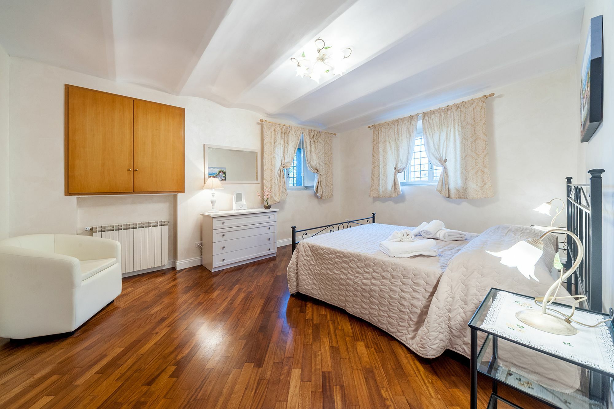Monteverde Holidays * Roma